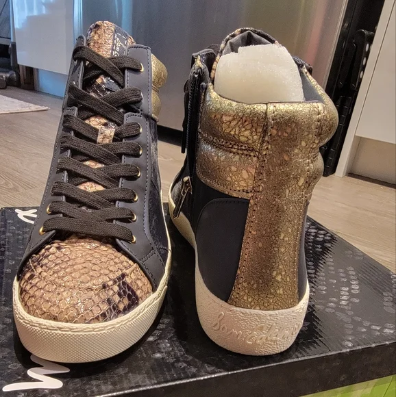 *NEW* Sam Edelman Casual sneaker - Picture 5 of 7